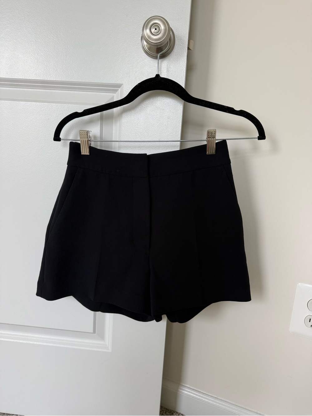 Wilfred Limitless Shorts